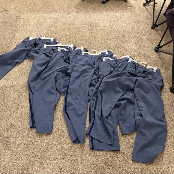 Postal Uniform Curvy Cargo - Picture 4 of 4